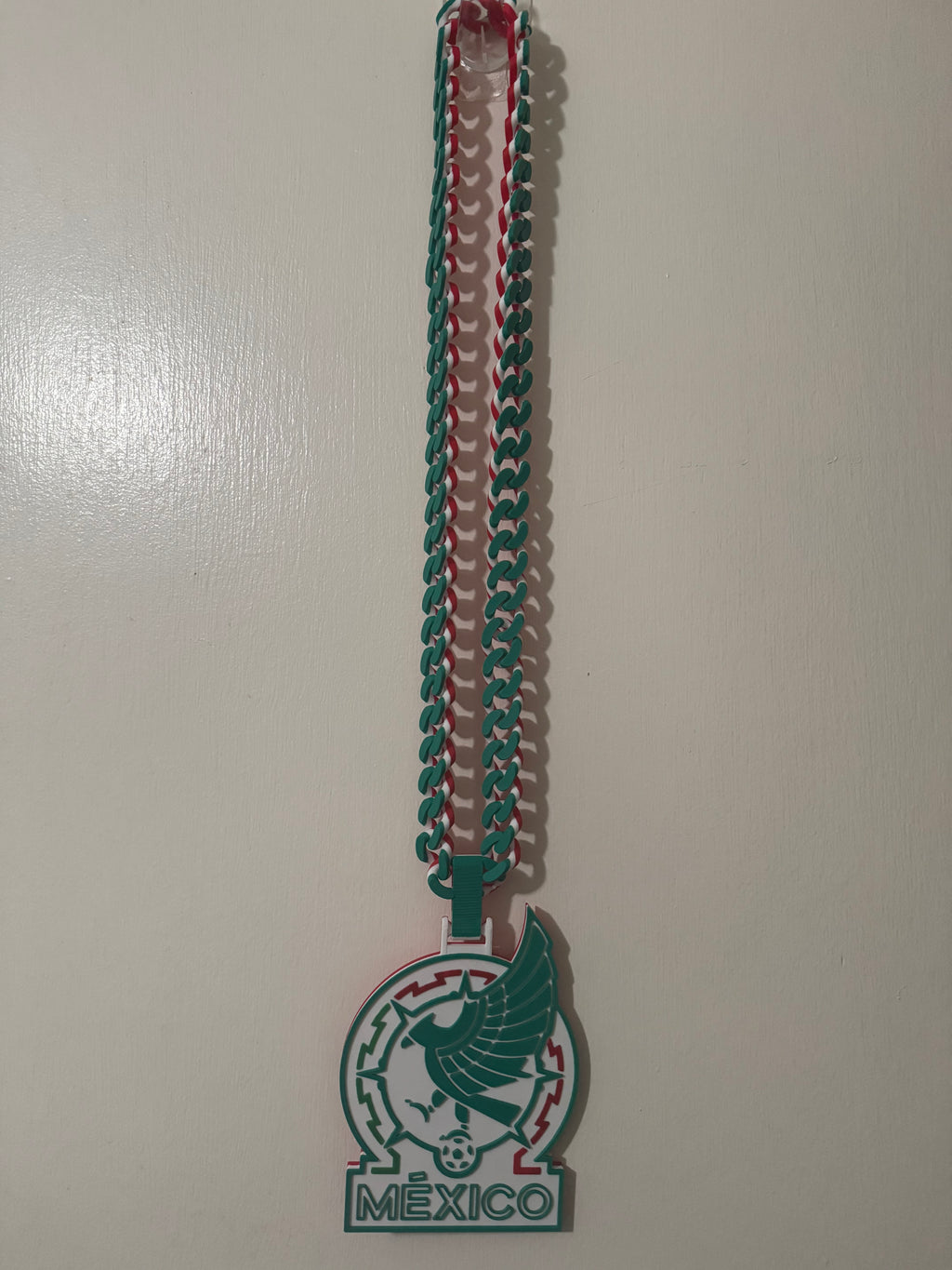 Mexico Fan Pride Hype Chain