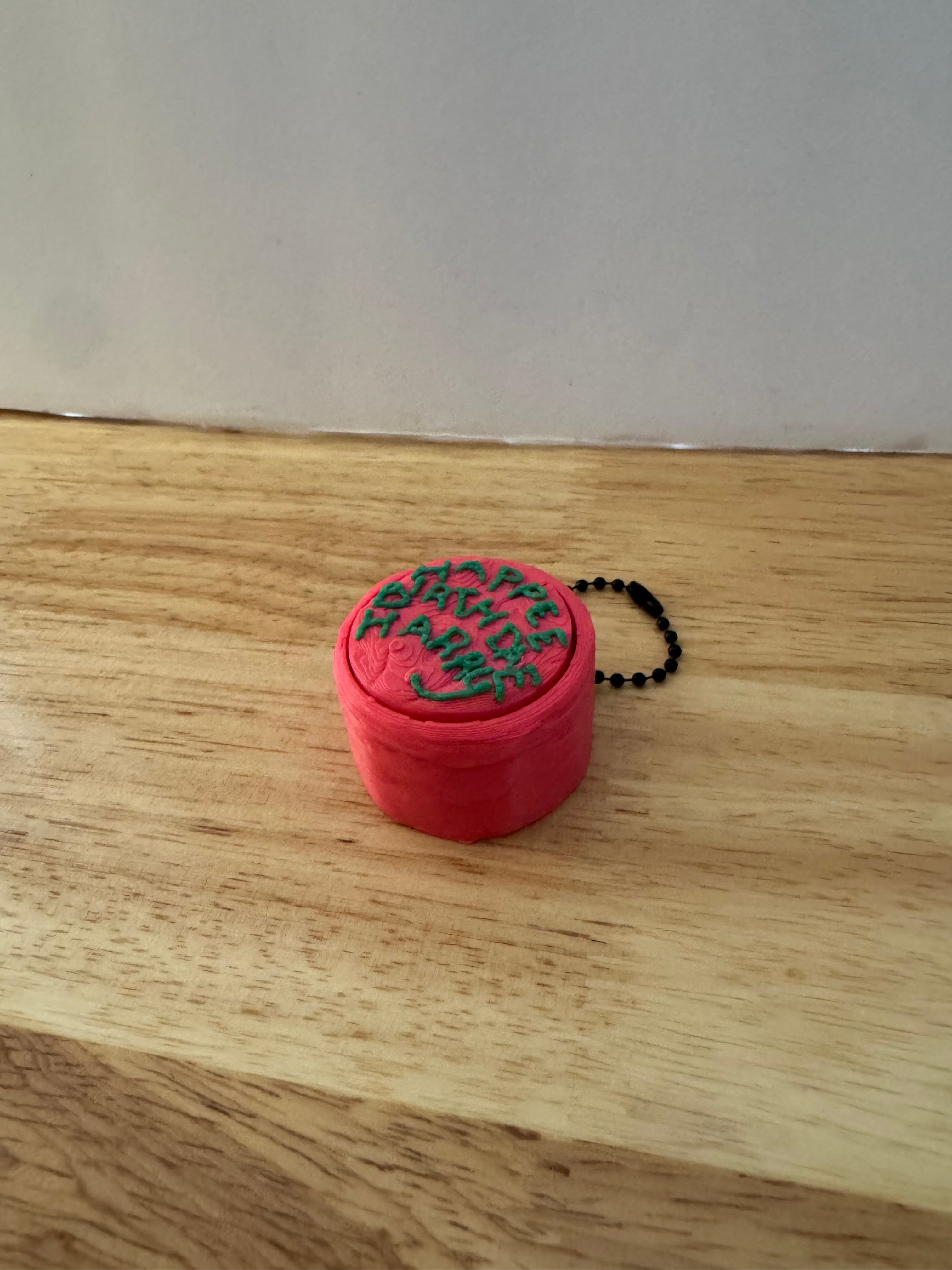 "Happee Birthdae" Cake Fidget Clicker Keychain