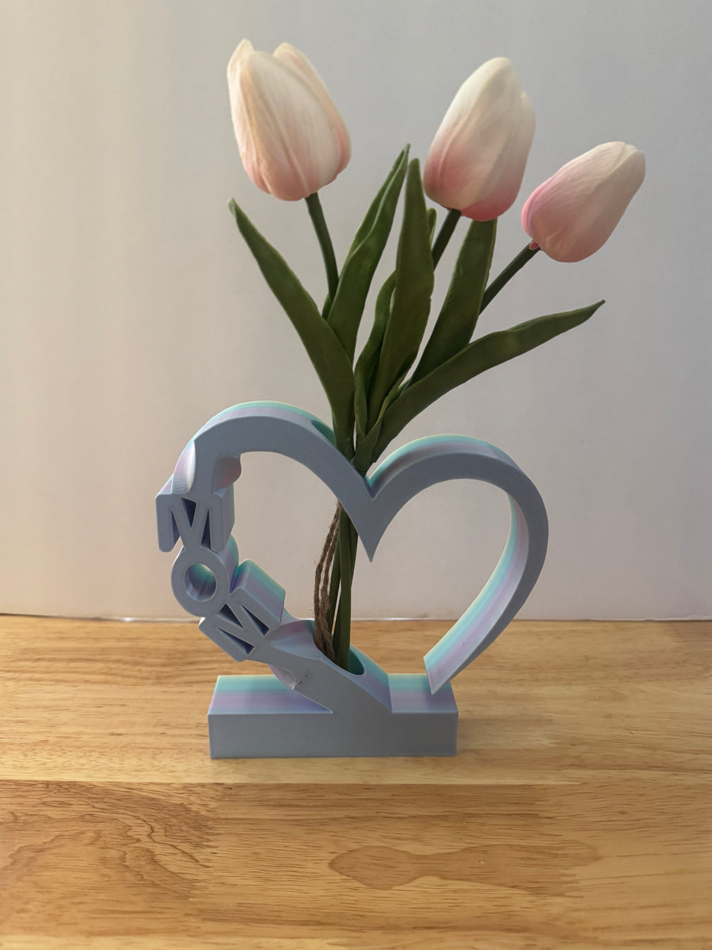 “MOM” Rainbow Heart Flower Vase